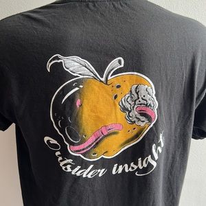 Outsider Insight T Shirt Apple With Worm Large